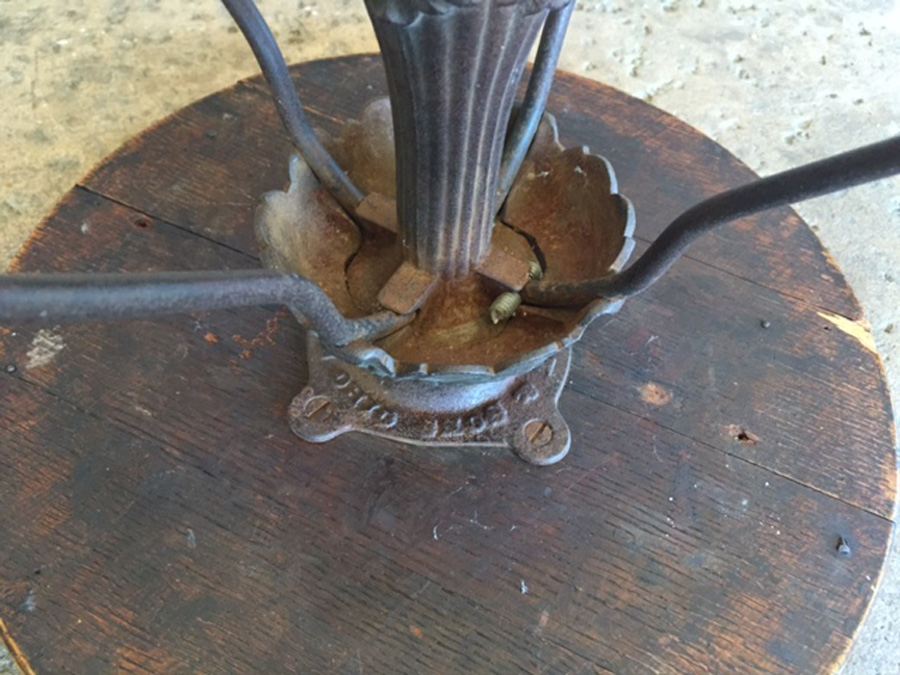 Vintage Swivel Stool with Twisted Black Wrought Iron [Photo 5]