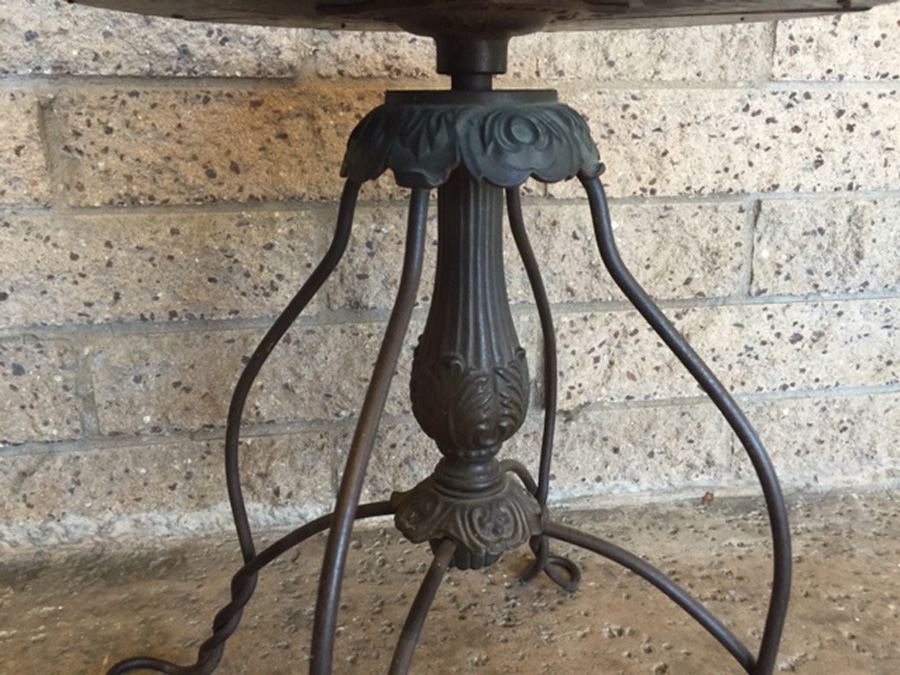 Vintage Swivel Stool with Twisted Black Wrought Iron [Photo 3]