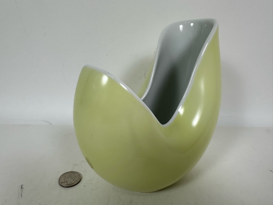 Vintage Rosenthal Germany Porcelain Vase 7W X 6.5H [Photo 4]