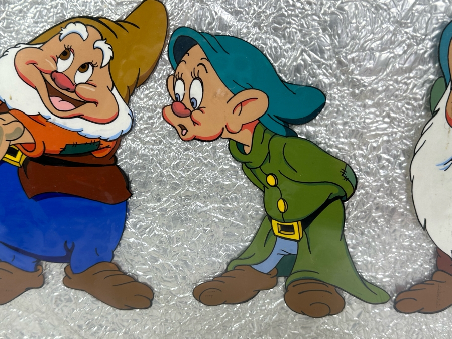 Original Framed Panel Of The Seven Dwarfs From The Disney Movie Snow White Hand Painted On Celluloid Circa 1938 36 X 13 [Photo 12]