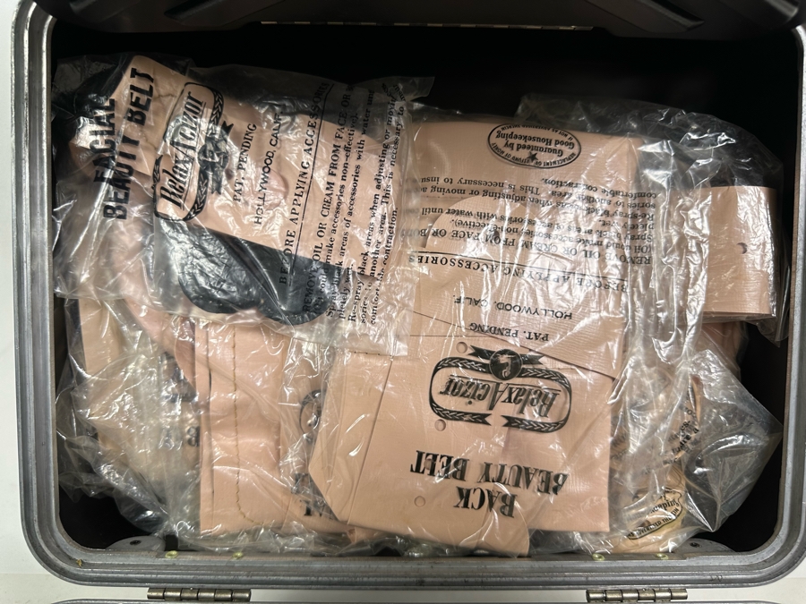 New Old Stock Relax Acizor Hollywood California Beauty Equipment Model 5 11.5W X 8D X 7H Untested [Photo 6]