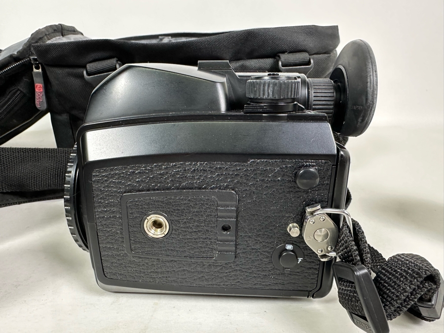 PENTAX 645N Film Camera With Accessories And Camera Bag [Photo 10]