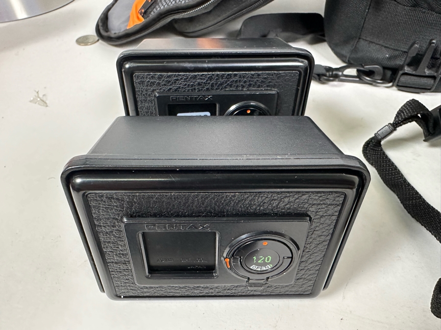 PENTAX 645N Film Camera With Accessories And Camera Bag [Photo 15]