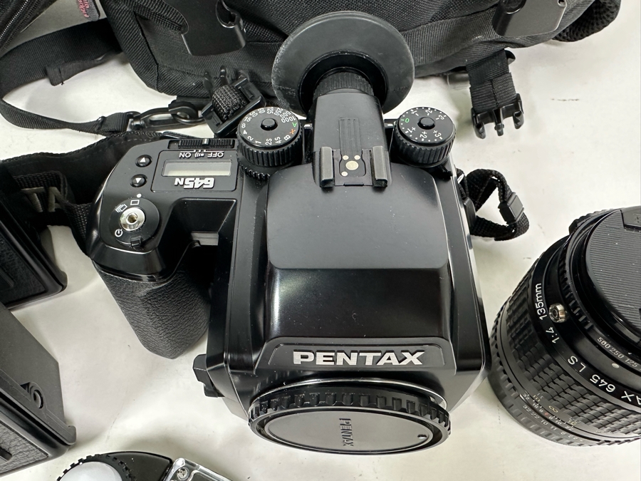 PENTAX 645N Film Camera With Accessories And Camera Bag [Photo 7]