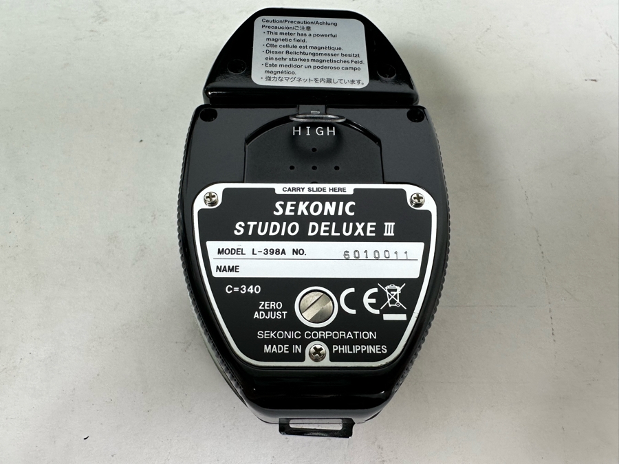 PENTAX 645N Film Camera With Accessories And Camera Bag [Photo 18]