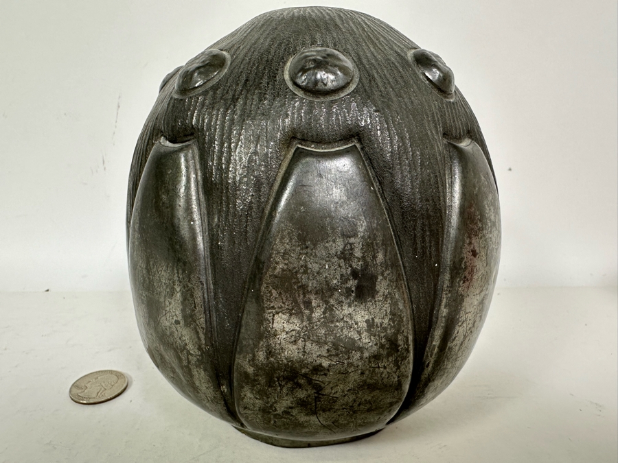 Vintage Art Deco Bulbous Tin Vase 5.5W X 6H [Photo 2]