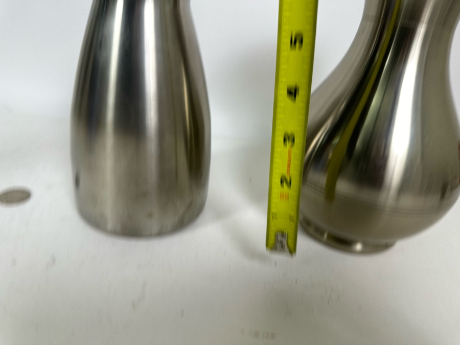 Metawa Tiel Holland Metal Vase 9H And Vintage Polar Allegheny Metal Ware Water Jar Canister With Lid 8H [Photo 9]