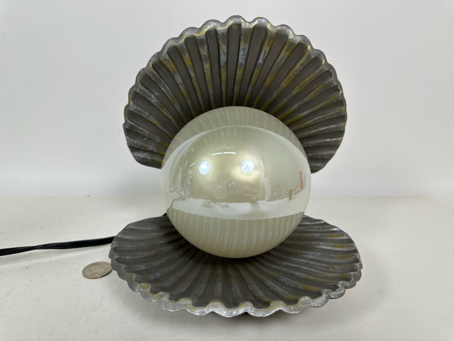 Contemporary Clam Shell With Pearl Table Lamp 8W X 8H [Photo 2]