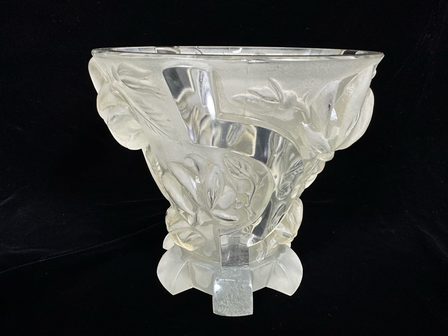 Impressive Art Deco Art Glass Vase 7W X 6.5H [Photo 2]