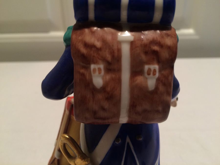 Frankenthal Wessel Figurine [Photo 8]