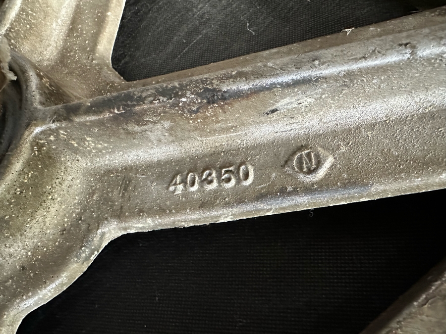 Vintage Art Deco Twin Cities Hiawatha Train Observation Reclining Swivel Chair 23W X 26D X 43H [Photo 23]