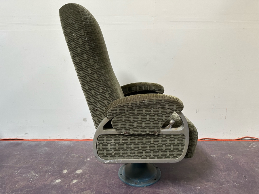 Vintage Art Deco Twin Cities Hiawatha Train Observation Reclining Swivel Chair 23W X 26D X 43H [Photo 6]