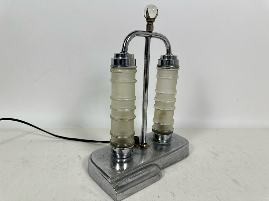 Vintage Art Deco Chrome And Glass Table Lamp 8.5W X 5D X 11H [Photo 7]