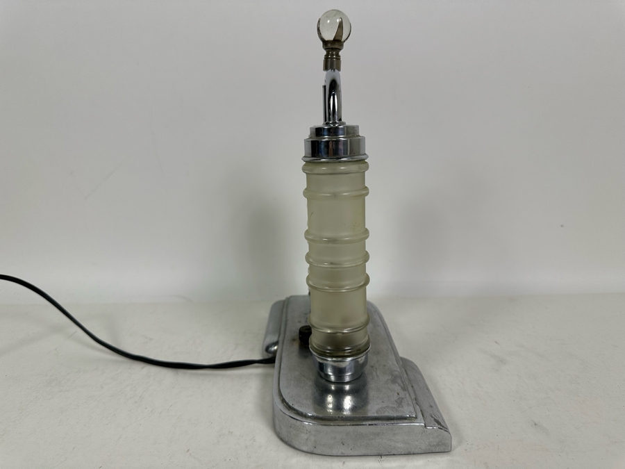 Vintage Art Deco Chrome And Glass Table Lamp 8.5W X 5D X 11H [Photo 8]