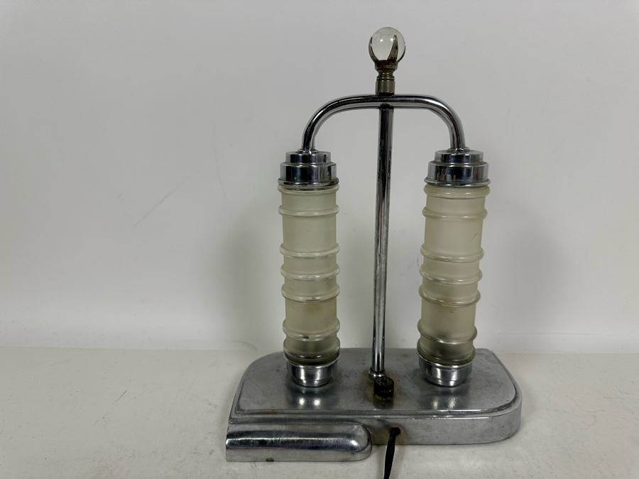 Vintage Art Deco Chrome And Glass Table Lamp 8.5W X 5D X 11H [Photo 9]
