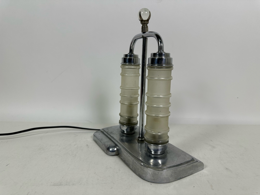 Vintage Art Deco Chrome And Glass Table Lamp 8.5W X 5D X 11H [Photo 10]