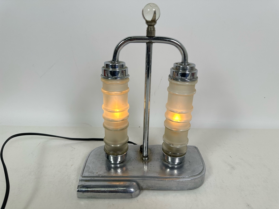 Vintage Art Deco Chrome And Glass Table Lamp 8.5W X 5D X 11H [Photo 3]