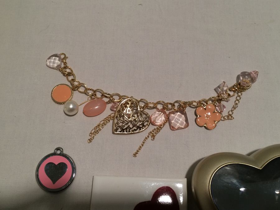Jewelry Lot [Photo 5]