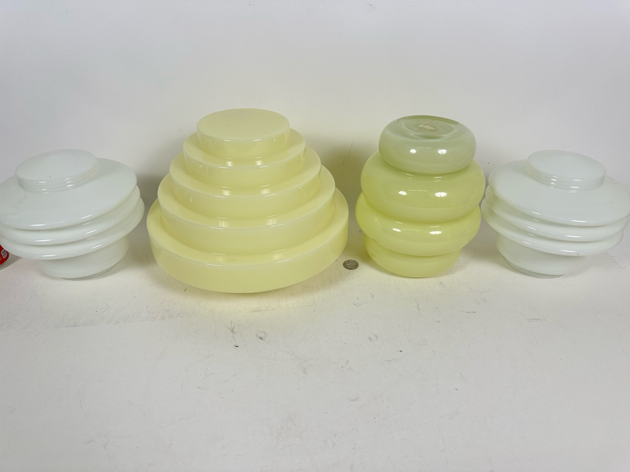Four Art Deco Glass Light Fixture Shades 7H - 9H [Photo 5]