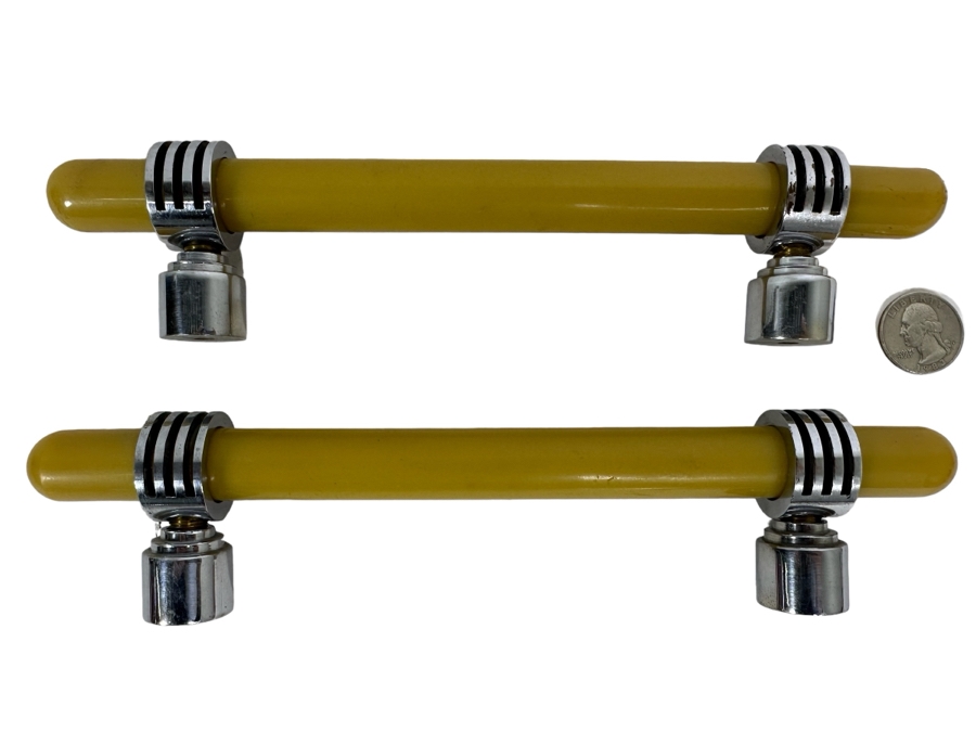 Pair Of Art Deco Chrome And Bakelite Handles Door Pulls 9.5L X 2H [Photo 1]
