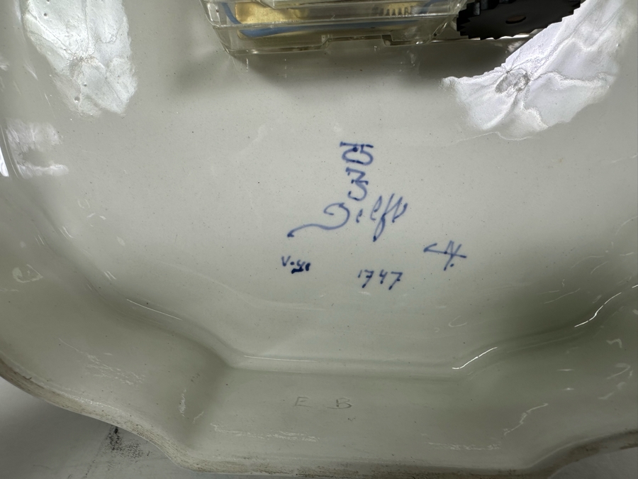 Collection Of Delft Blue Hand Painted Pieces Including Clock (Clock Starts But Eventually Stops) - See Photos [Photo 23]