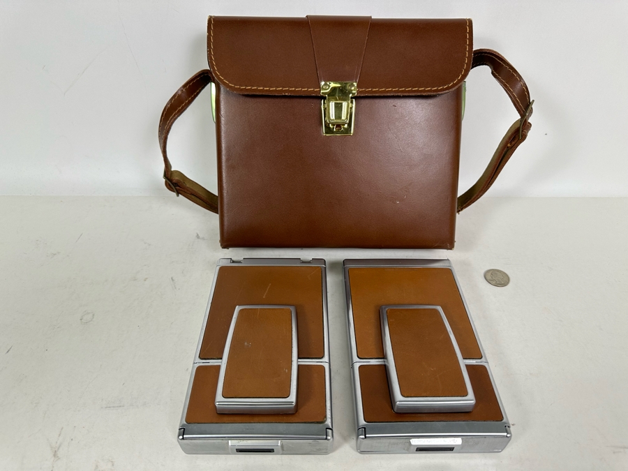 Pair Of Polaroid Instant Cameras With Camera Case [Photo 3]