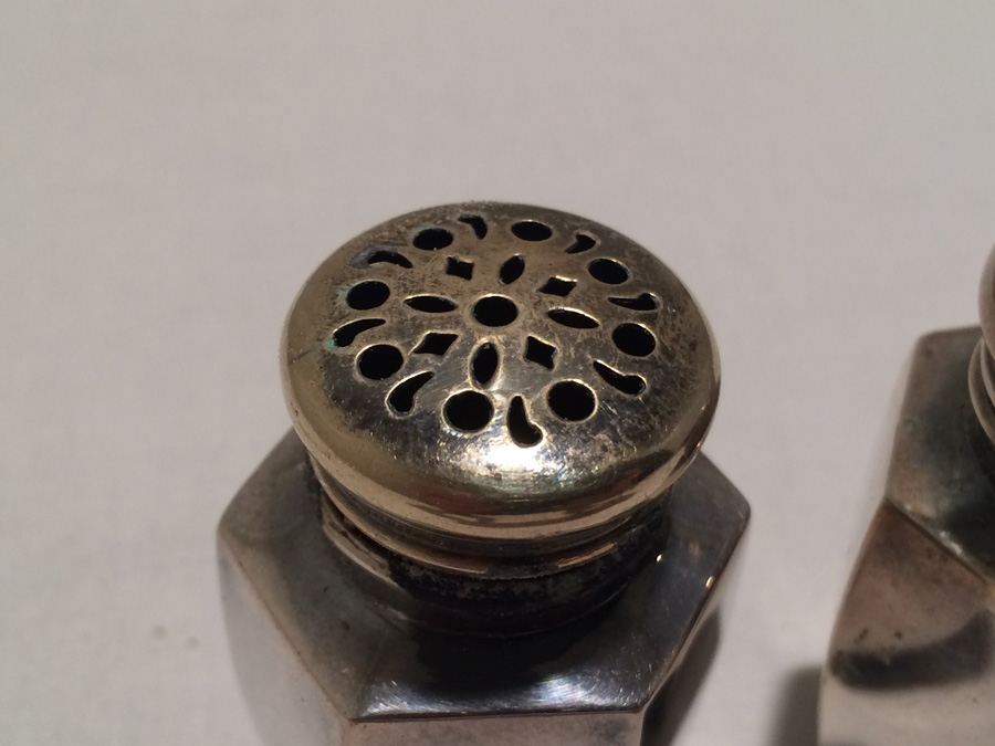 Silver Salt & Pepper Shakers [Photo 7]