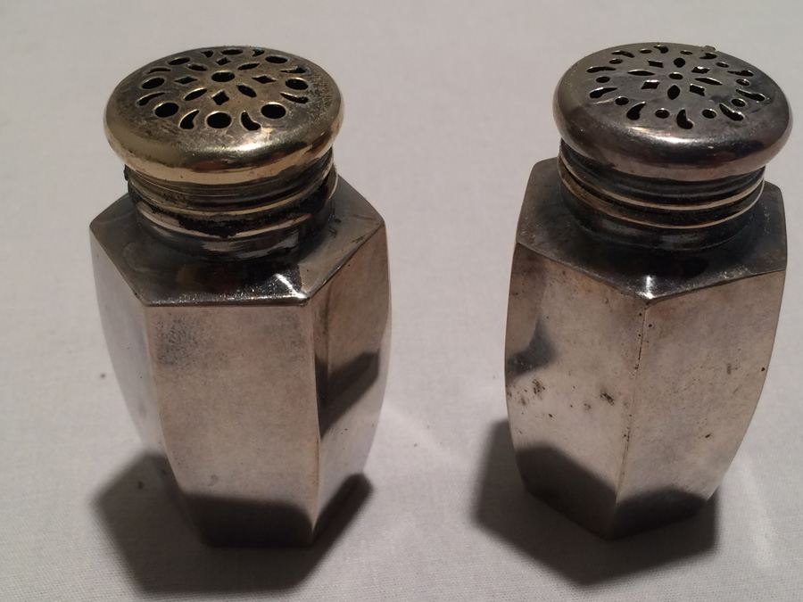 Silver Salt & Pepper Shakers [Photo 9]