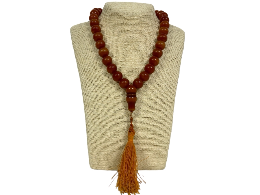 Vintage Bakelite Prayer Beads 20' Necklace Estimate $500 [Photo 9]