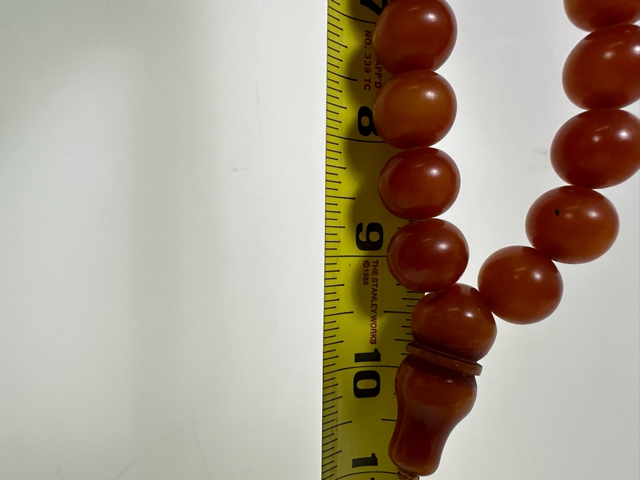 Vintage Bakelite Prayer Beads 20' Necklace Estimate $500 [Photo 8]