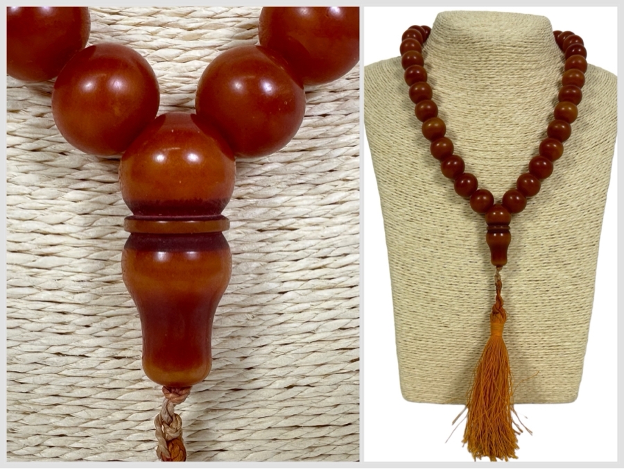Vintage Bakelite Prayer Beads 20' Necklace Estimate $500
