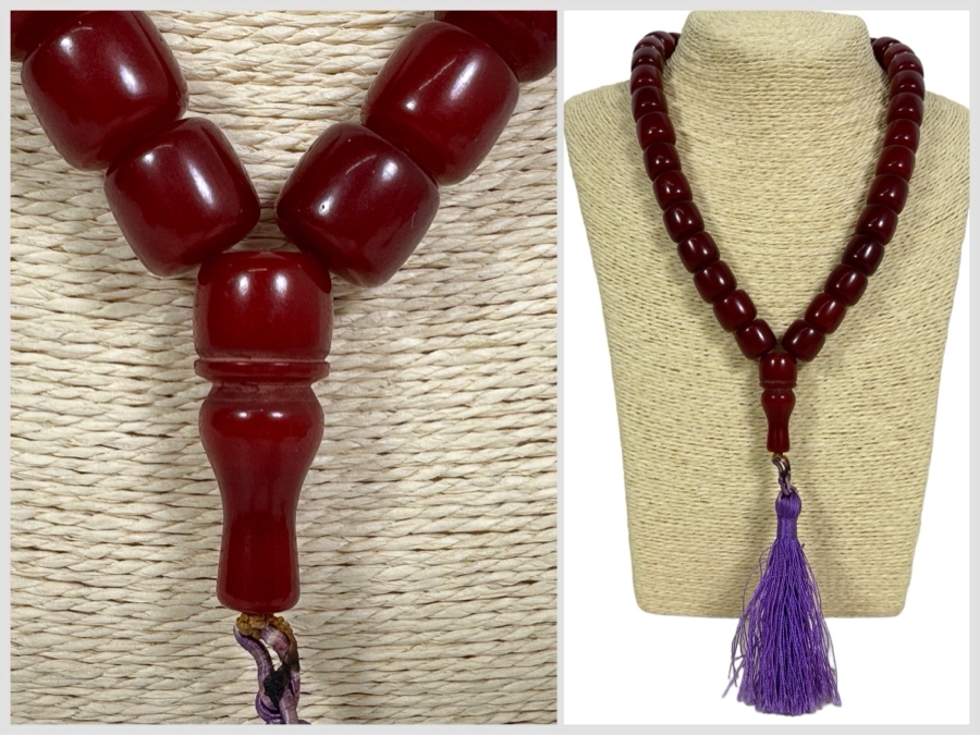 Vintage Bakelite Prayer Beads 20' Necklace Estimate $750