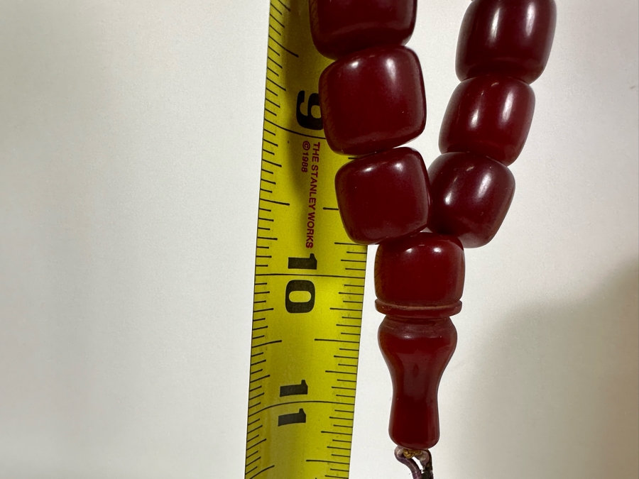 Vintage Bakelite Prayer Beads 20' Necklace Estimate $750 [Photo 6]