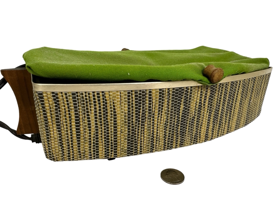 Mid-Century Modern Electric Bun Bread Warmer Wards Signature 14.5W X 9D X 4H [Photo 1]