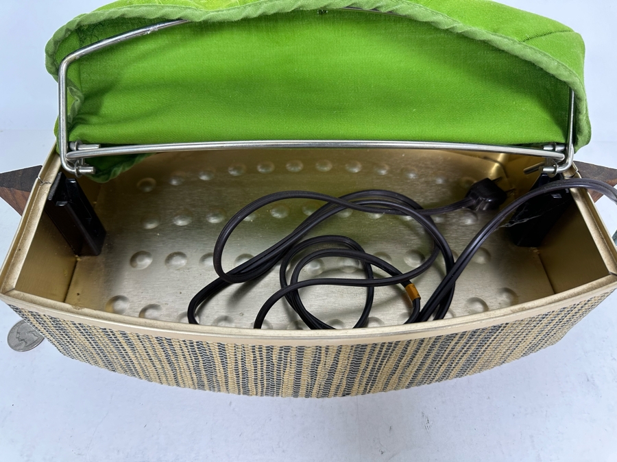 Mid-Century Modern Electric Bun Bread Warmer Wards Signature 14.5W X 9D X 4H [Photo 7]