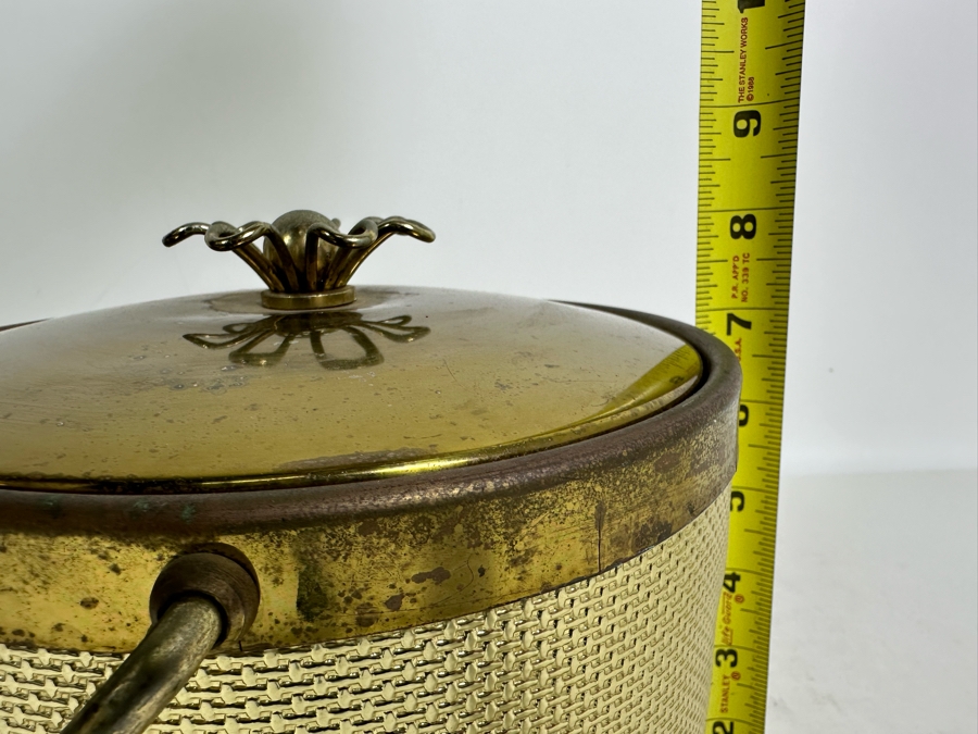 Mid-Century Serv-master Creations Ice Bucket 8W X 8.5H [Photo 9]