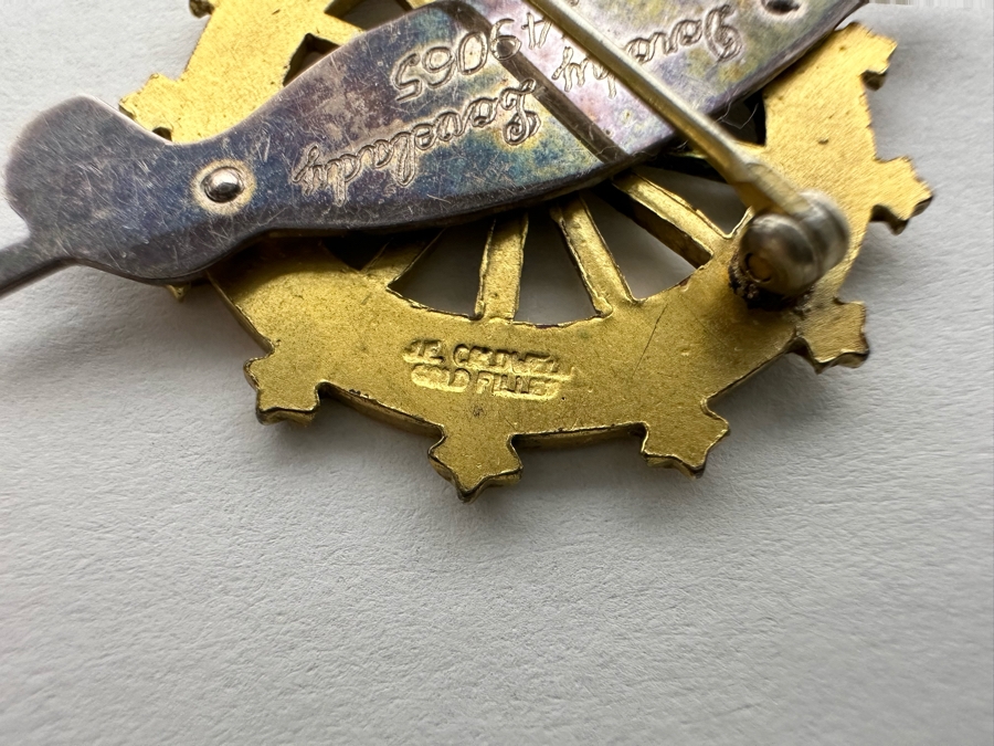 Vintage Daughters Of The American Revolution Gold-Filled Medal And Pin Brooch [Photo 12]