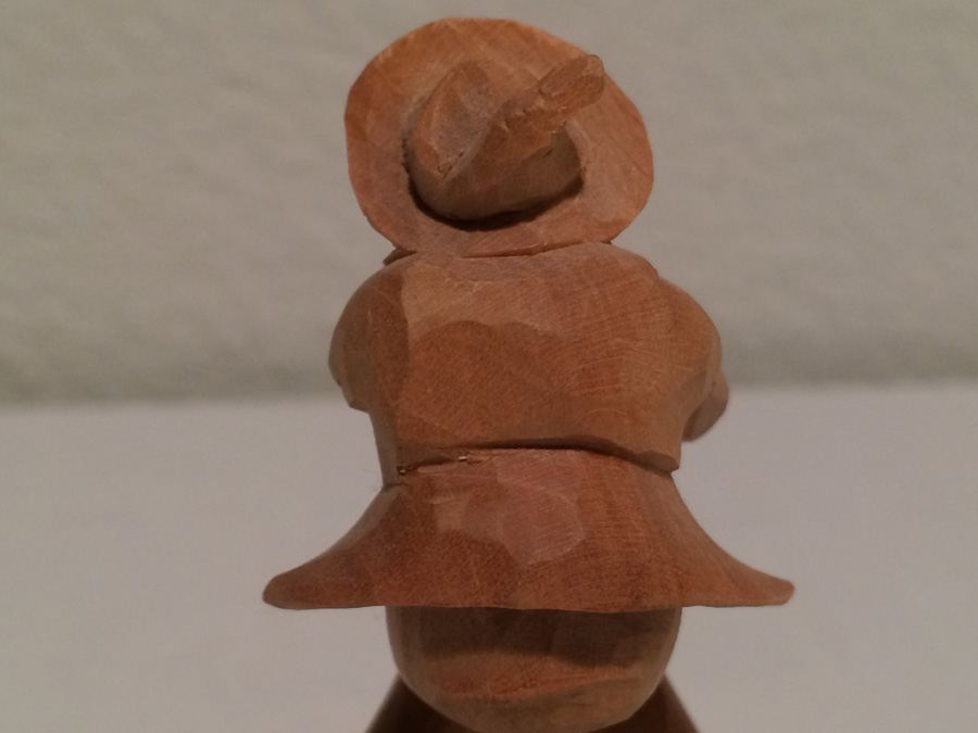 Intricately Carved Man Wine Stopper [Photo 13]