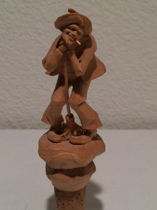 Intricately Carved Man Wine Stopper [Photo 6]