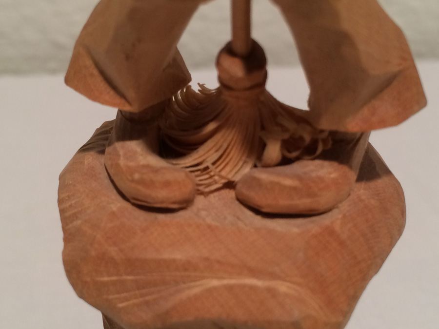 Intricately Carved Man Wine Stopper [Photo 11]