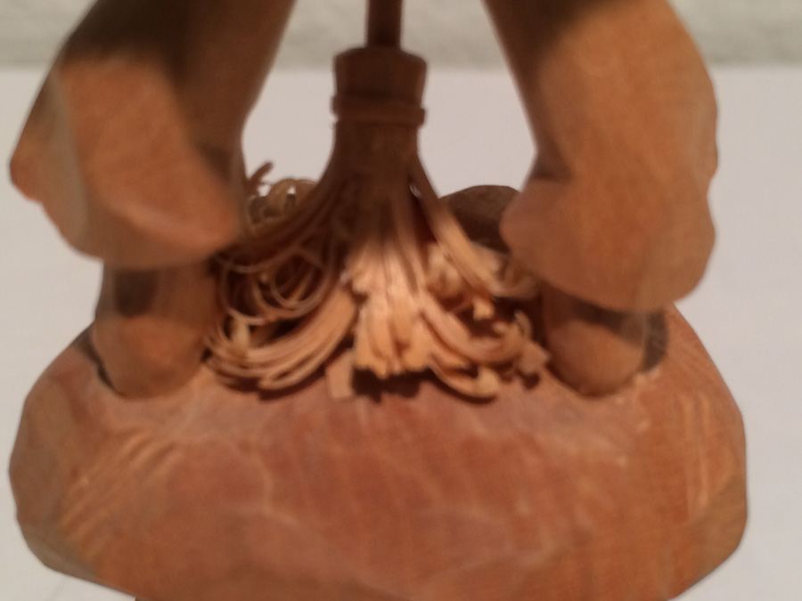 Intricately Carved Man Wine Stopper [Photo 2]