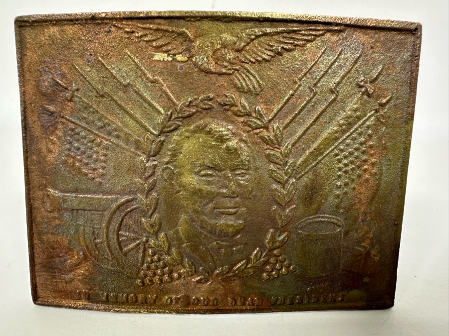 Vintage Abraham Lincoln Brass Belt Buckle Circa 1930s 'In Memory Of Our Dear President' [Photo 3]