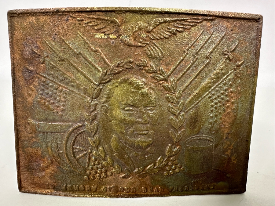 Vintage Abraham Lincoln Brass Belt Buckle Circa 1930s 'In Memory Of Our Dear President' [Photo 2]