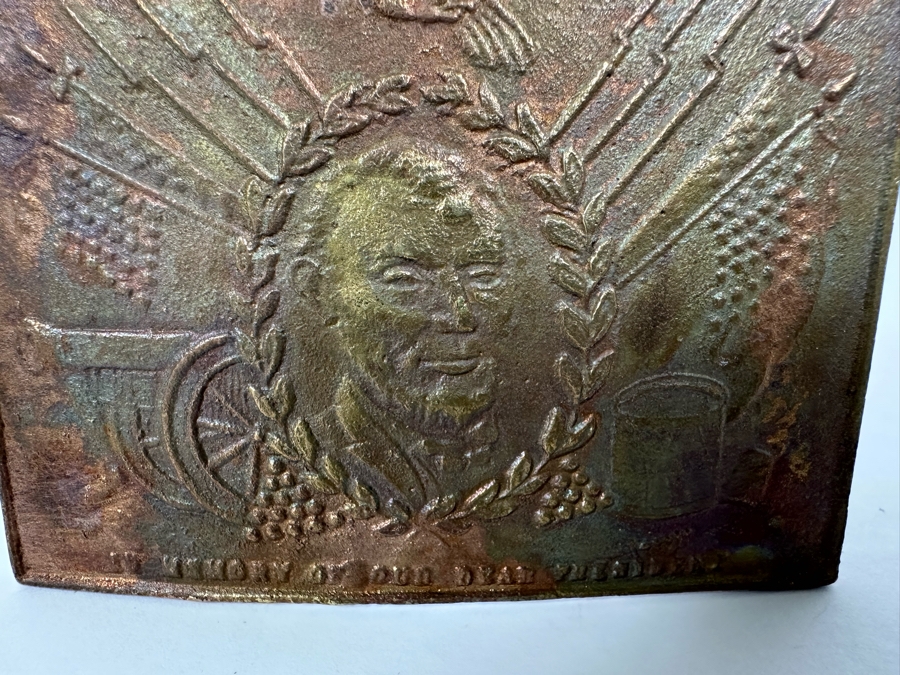 Vintage Abraham Lincoln Brass Belt Buckle Circa 1930s 'In Memory Of Our Dear President' [Photo 4]