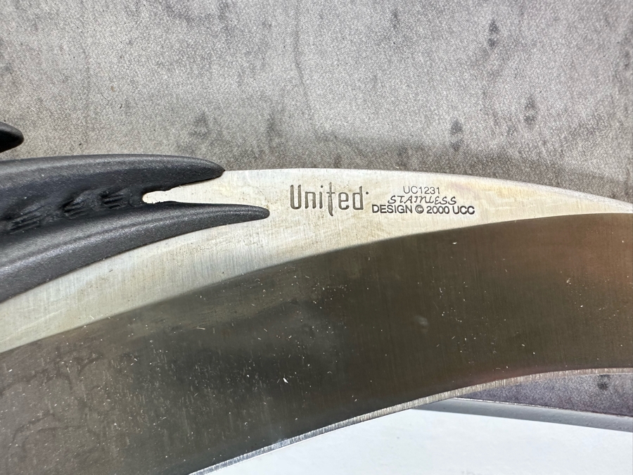 Pair Of United Cutlery Brands Fantasy Knives Poseidon's Blade 16L [Photo 7]