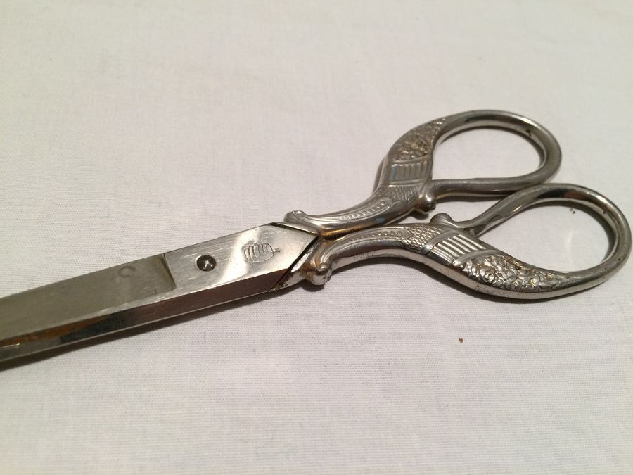 Vintage solingen germany scissors shears
