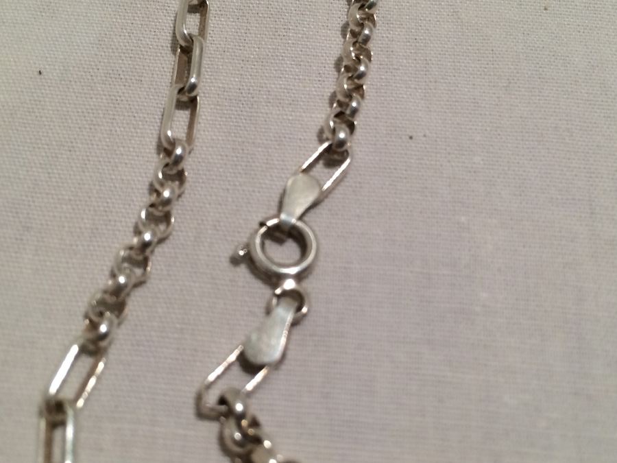 Sterling Silver Chain with Pendant [Photo 7]