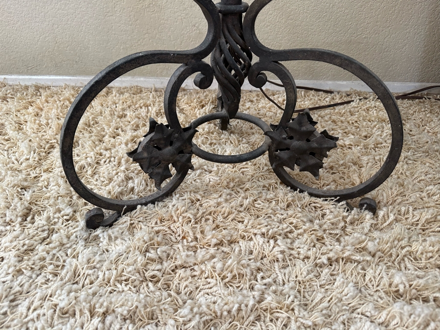 Wrought Iron Floor Lamp 68H [Photo 4]