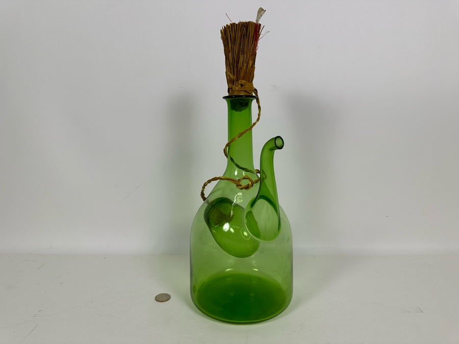 Vintage Italian Green Glass Wine Decanter Carafe With Ice Chamber Chiller 16H [Photo 4]