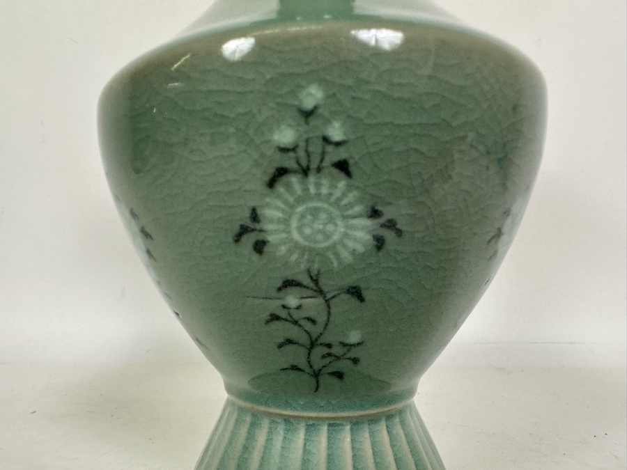Signed Korean Celadon Porcelain Vase 8.5H [Photo 6]
